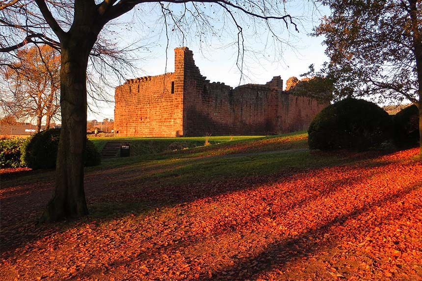 Cumbria Guide | Cumbrian Castles - Penrith | Cumbria Guide