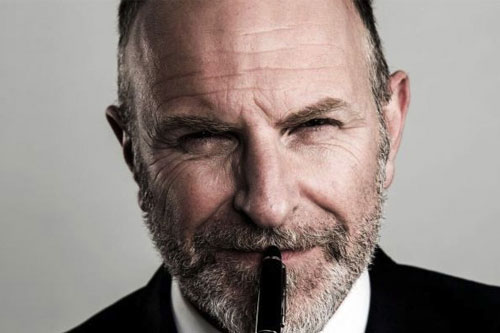 What's On: Simon Evans
