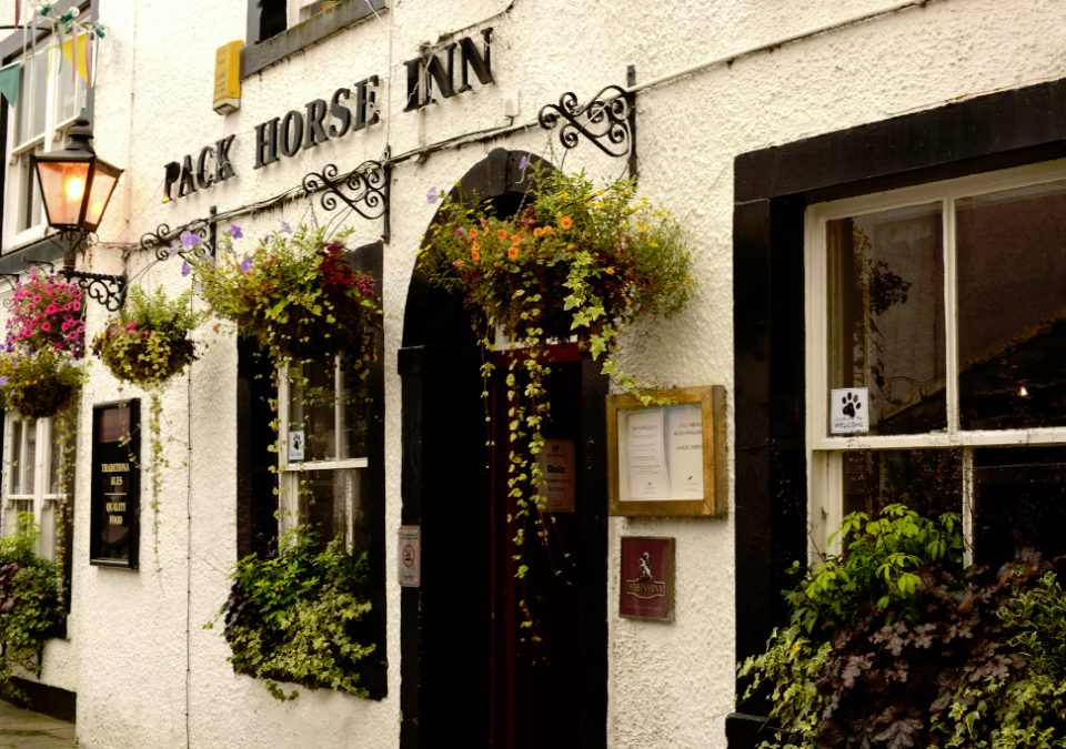 Cumbria Guide Packhorse Inn Local Keswick Pub Cumbria Guide