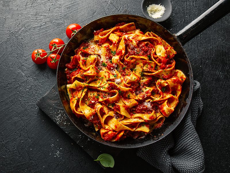Recipe: Easy Tomato Tagliatelle. Perfect for quick Valentine’s dinner.